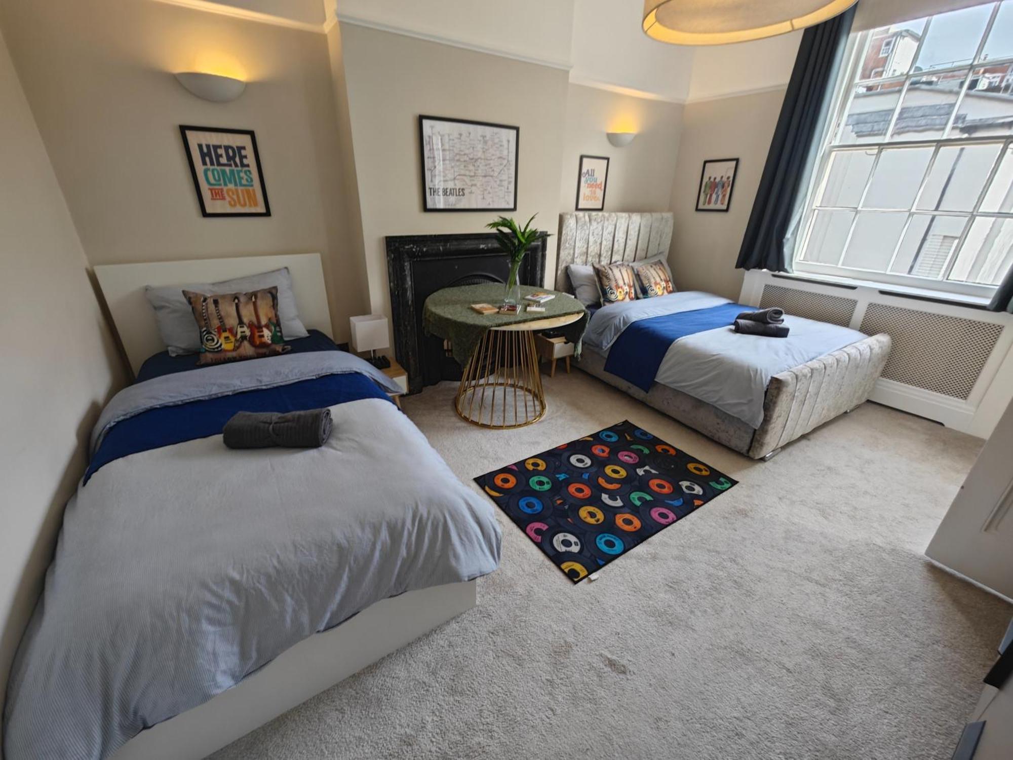 Case de vacanță Stunning 4 Bedroom Flat In Regent's Park - Abbey Rd Londra